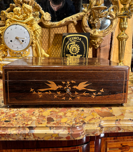 Coffret en marqueterie -  Epoque XIXe